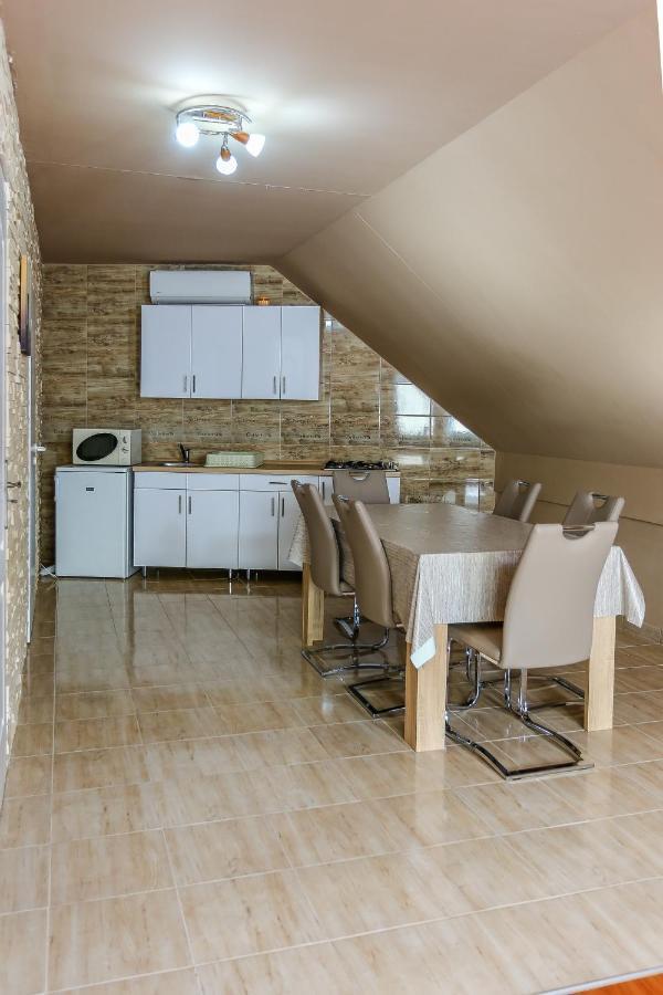 Gardi Apartman Szekszard Ngoại thất bức ảnh