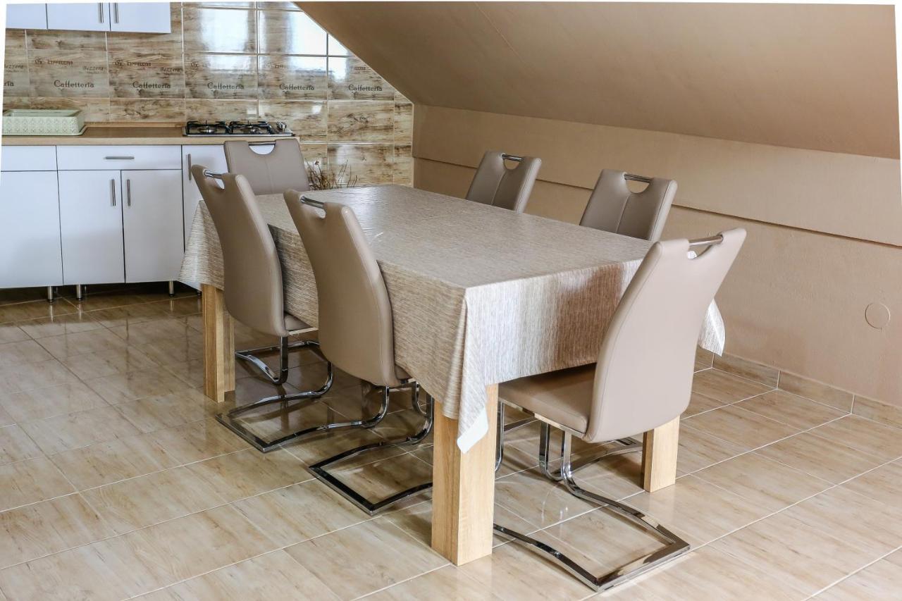 Gardi Apartman Szekszard Ngoại thất bức ảnh
