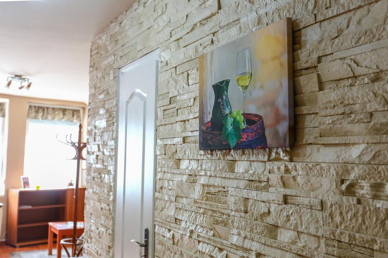 Gardi Apartman Szekszard Ngoại thất bức ảnh
