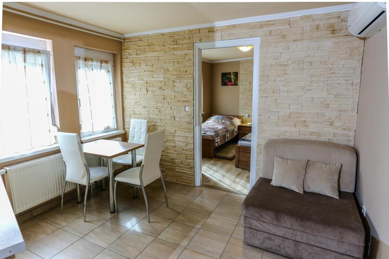Gardi Apartman Szekszard Ngoại thất bức ảnh