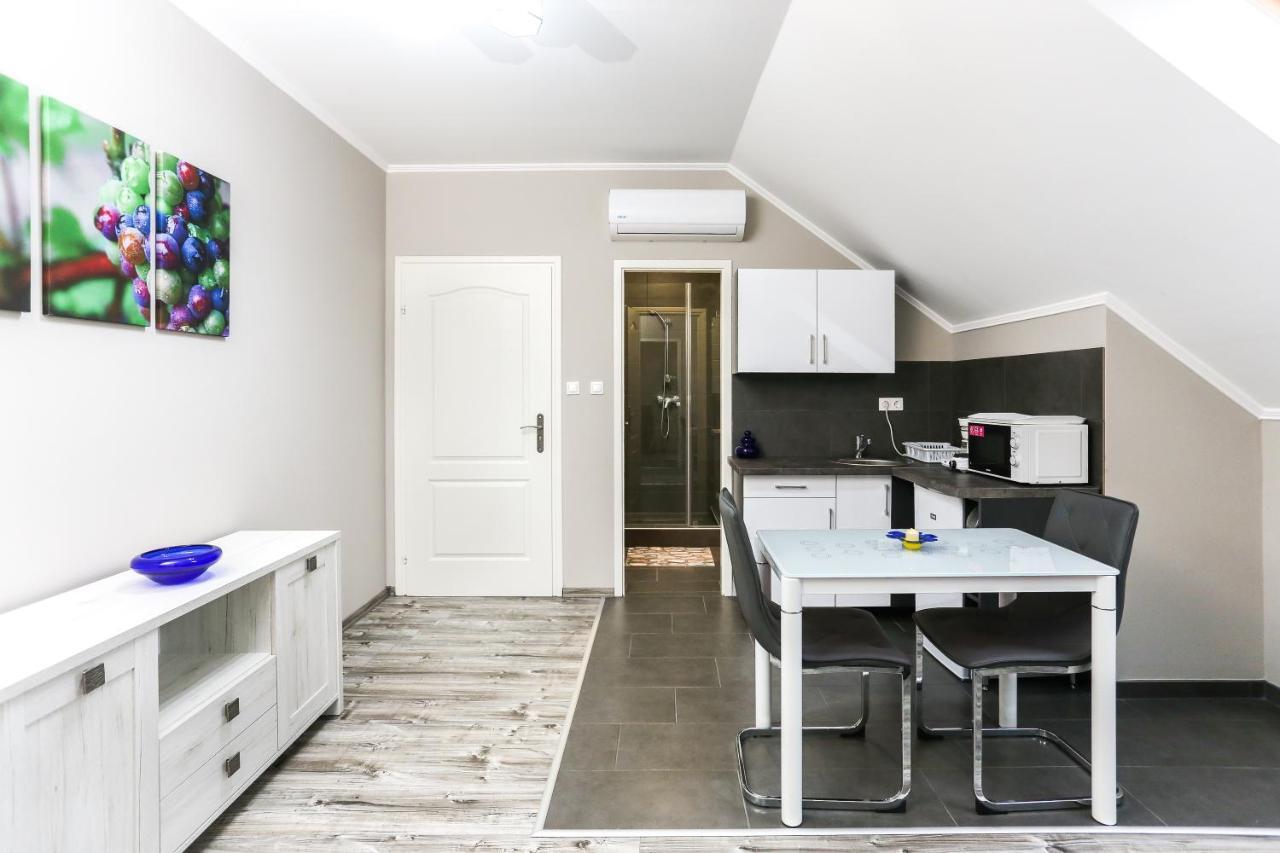 Gardi Apartman Szekszard Ngoại thất bức ảnh