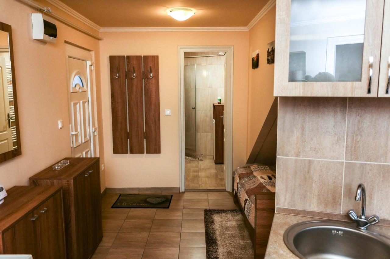 Gardi Apartman Szekszard Ngoại thất bức ảnh