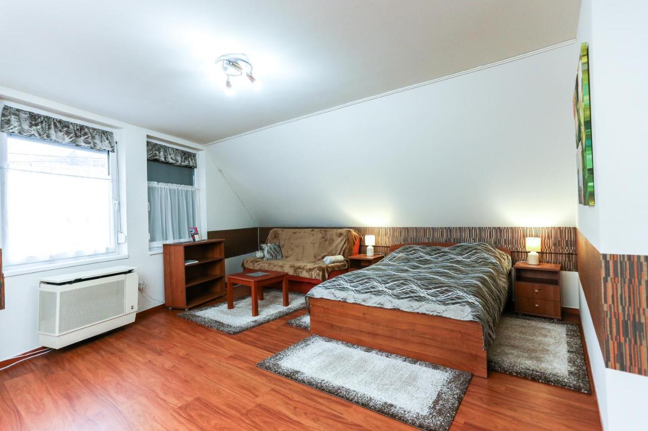 Gardi Apartman Szekszard Ngoại thất bức ảnh