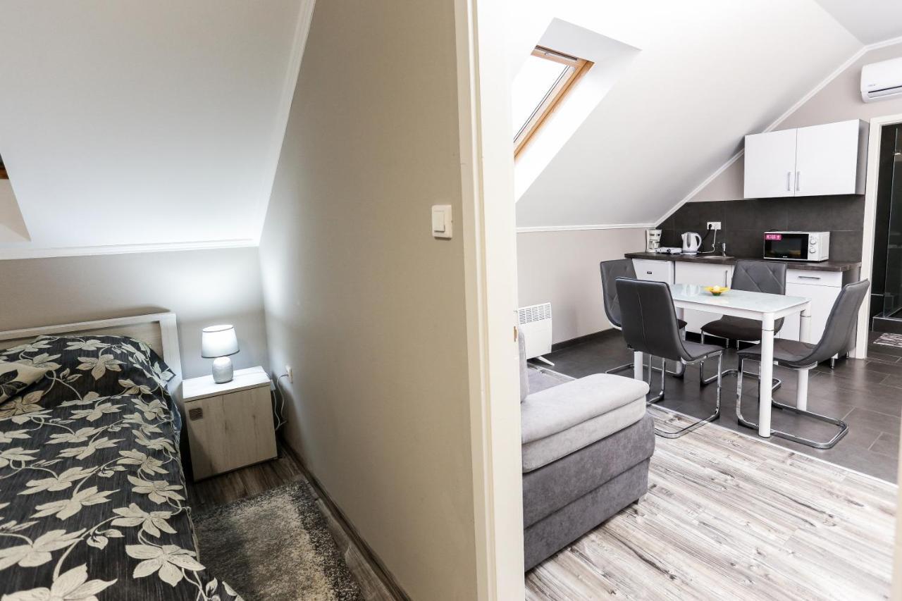 Gardi Apartman Szekszard Ngoại thất bức ảnh