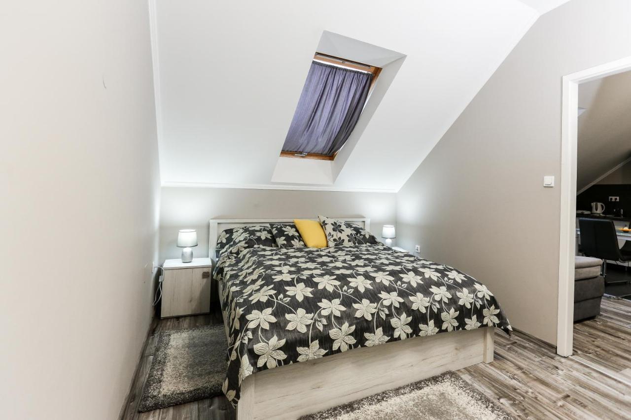 Gardi Apartman Szekszard Ngoại thất bức ảnh