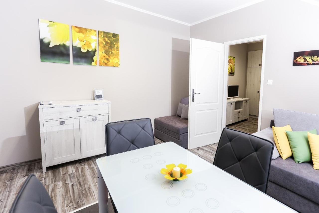 Gardi Apartman Szekszard Ngoại thất bức ảnh